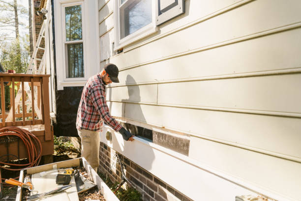 Trusted Emergency Siding Repair service in Roebuck, SC - Creative Siding